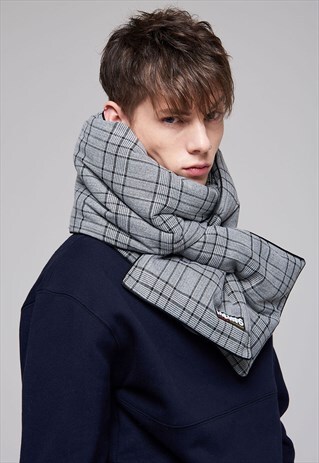 QUILTED SCARF