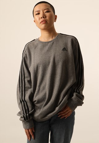 VINTAGE ADIDAS APPLIQUE SWEATSHIRT