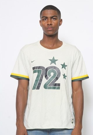 VINTAGE NIKE T-SHIRT