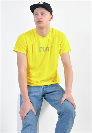 VINTAGE 90'S ROUND NECK T-SHIRT