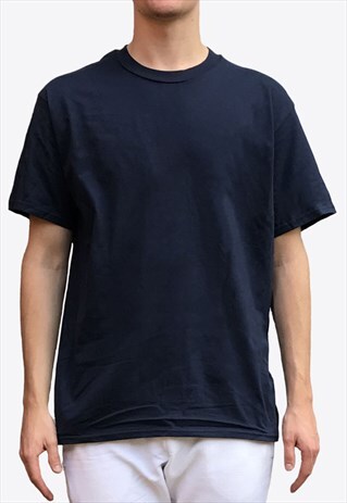 NAVY ESSENTIAL T-SHIRT