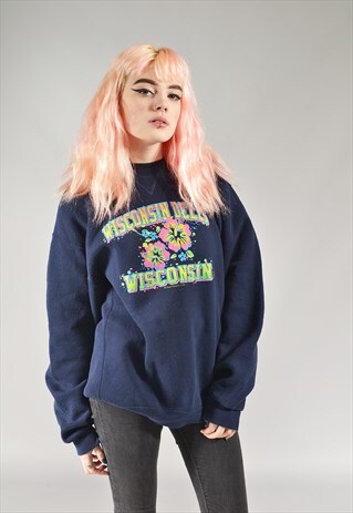 VINTAGE NAVY BLUE WISCONSIN DELLS SWEATER