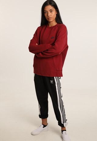 VINTAGE NIKE PRINTED SWEATSHIRT