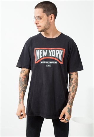 VINTAGE NIKE SPORT T-SHIRT / S5130