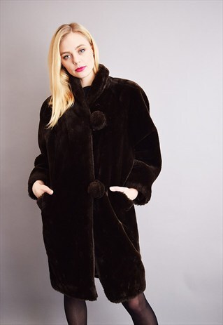 70'S OVERSIZED FAUX FUR POM POM BUTTON COCOON COAT