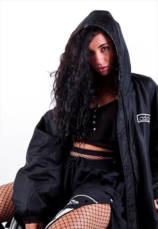 VINTAGE ADIDAS JACKET AWJ140