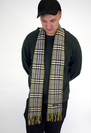 VINTAGE BURBERRY TRADITIONAL CASHMERE CHECKED SCARF