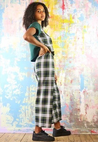 SHORTS & TOP CO-ORDINATES IN GREEN CHECK