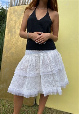 Fabulous White Full Net Tulle Skirt. Elastic waist. size 10