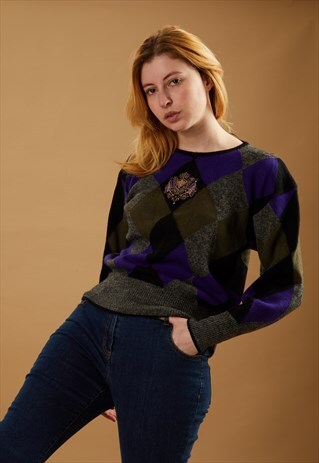 DIAMOND PRINT JUMPER