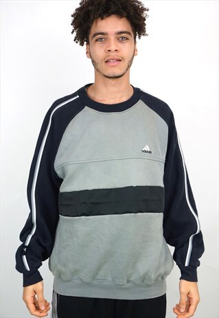 VINTAGE 90'S ADIDAS SWEATSHIRT