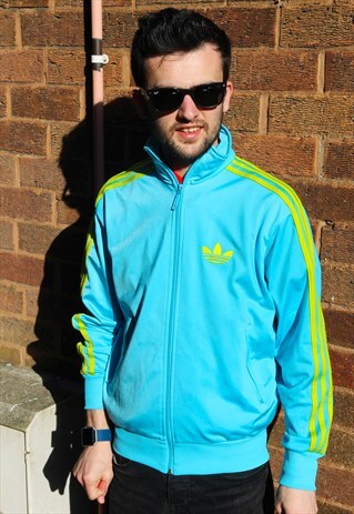 VINTAGE ADIDAS TRACK JACKET