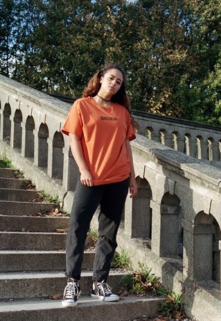 TEXAS ORANGE T-SHIRT WITH DBDNS DESIGN
