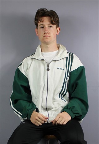 VINTAGE ADIDAS WINDBREAKER JACKET IN WHITE WITH EMBROIDERED