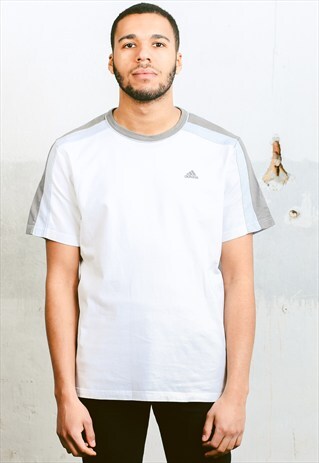 VINTAGE ADIDAS T-SHIRT