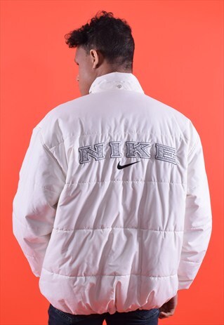 WHITE NIKE EMBROIDERED PUFFA COAT
