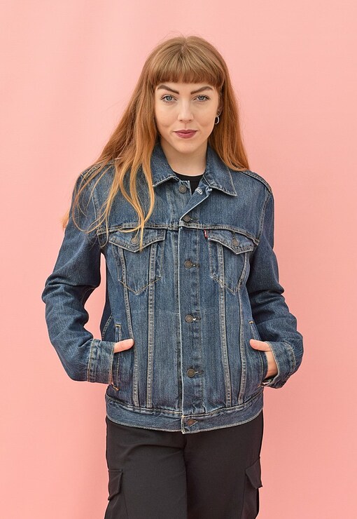 garment image
