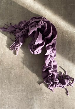 Vintage Y2K 00s slim ruffle fleece scarf in light violet 