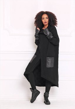 Long knitted cardigan with wrinkled faux leather cuffs