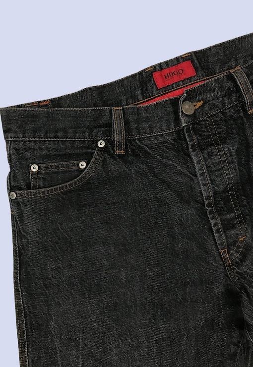 garment image