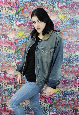 VINTAGE 80S DARK BLUE SHERPA FLEECE LINED DENIM JACKET.
