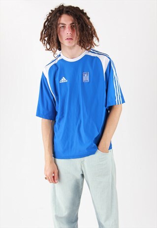 VINTAGE ADIDAS T-SHIRT