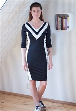 Black and white geometrical striped vintage dress