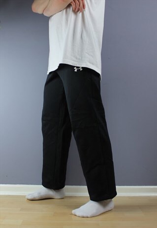 VINTAGE UNDER ARMOUR JOGGERS IN BLACK PRINTED LOGO