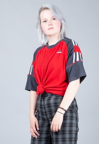 90'S ADIDAS SPORTS TEE T-SHIRT WITH EMBROIDERED LOGO