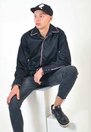 VIBTAGE LONG SLEEVE SHIRT IN BLACK