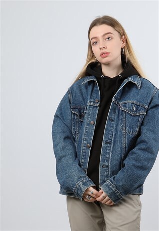 VINTAGE LEVI LARGE BLUE DENIM JACKET