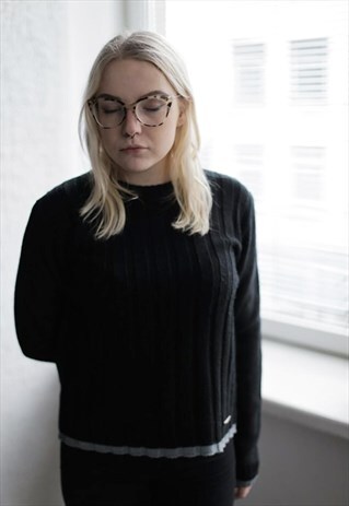 VINTAGE 90'S BLACK LONG SLEEVES KNITTED JUMPER