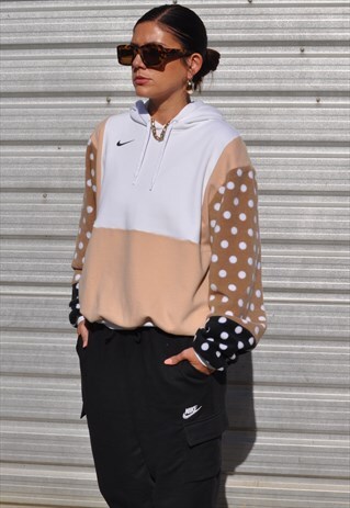VINTAGE Y2K REWORKED NIKE COLOURBLOCK POLKA DOT HOODIE
