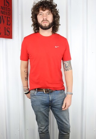 VINTAGE NIKE OVERSIZED T SHIRT