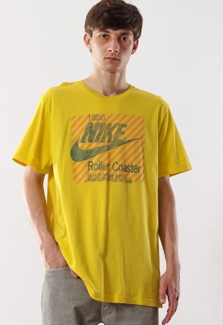 VINTAGE NIKE TEE YELLOW BIG LOGO