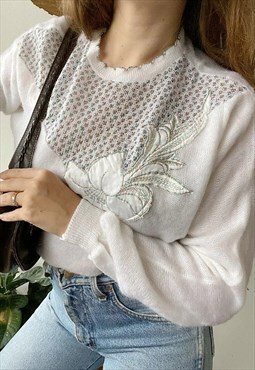 Vintage 80s Floral milkmaid knit jumper sweater white