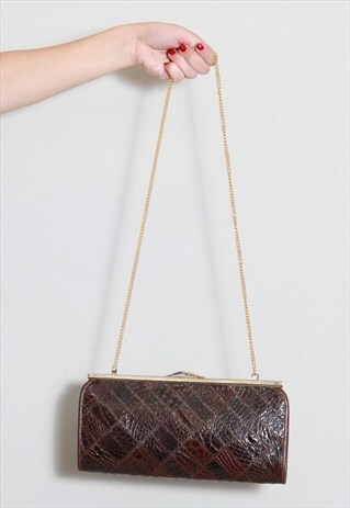 VINTAGE 1970'S SMALL DARK BROWN SHOULDER BAG