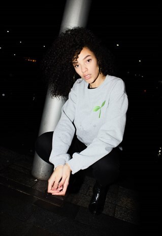 EMBROIDERED SEEDLING SWEATER
