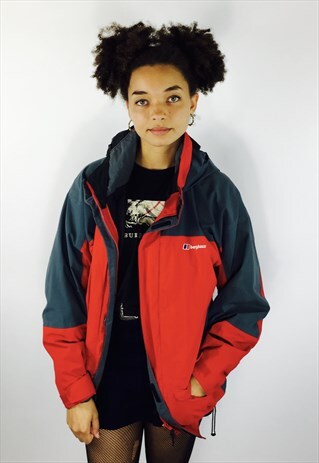 BERGHAUS WATERPROOF FESTIVAL COAT