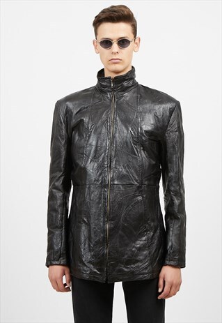 VINTAGE BLACK LEATHER JACKET