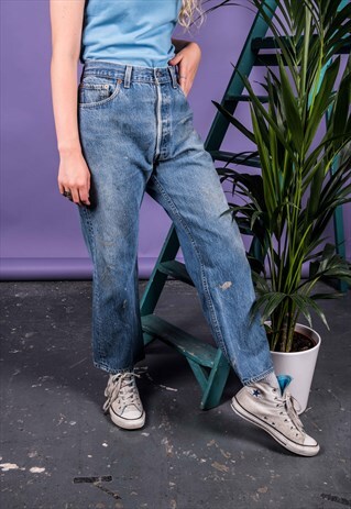VINTAGE LEVI'S 501 MOM JEANS IN BLUE WITH PAINT MARKS