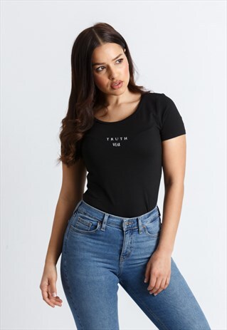 BLACK STRETCH T R U T H TSHIRT