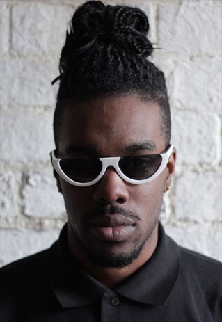 VINTAGE HALF FRAME CAT EYE SUNGLASSES