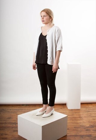 ON SALE SHORT SLEEVE WHITE CARDIGAN / SUMMER BUTTON UP JUMPE
