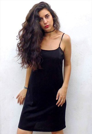VINTAGE 90'S NORMCORE BLACK DRESS