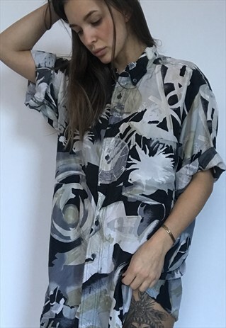 PATTERNED OVERSIZED RETRO VINTAGE UNISEX FESTIVAL SHIRT. ALL
