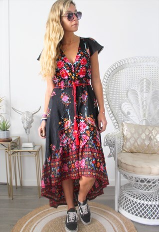 VINTAGE DRESS