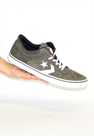 VINTAGE SUEDE ALL STAR CONVERSE UK 11
