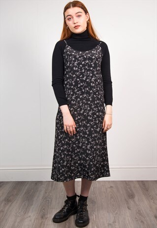 VINTAGE 90'S BLACK FLORAL PATTERN STRAPPY MIDI DRESS