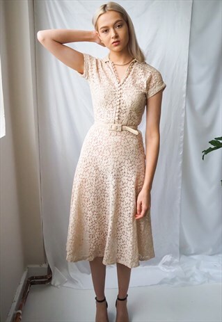 VINTAGE CREAM 1960S LACE BUTTON UP MIDI DRESS